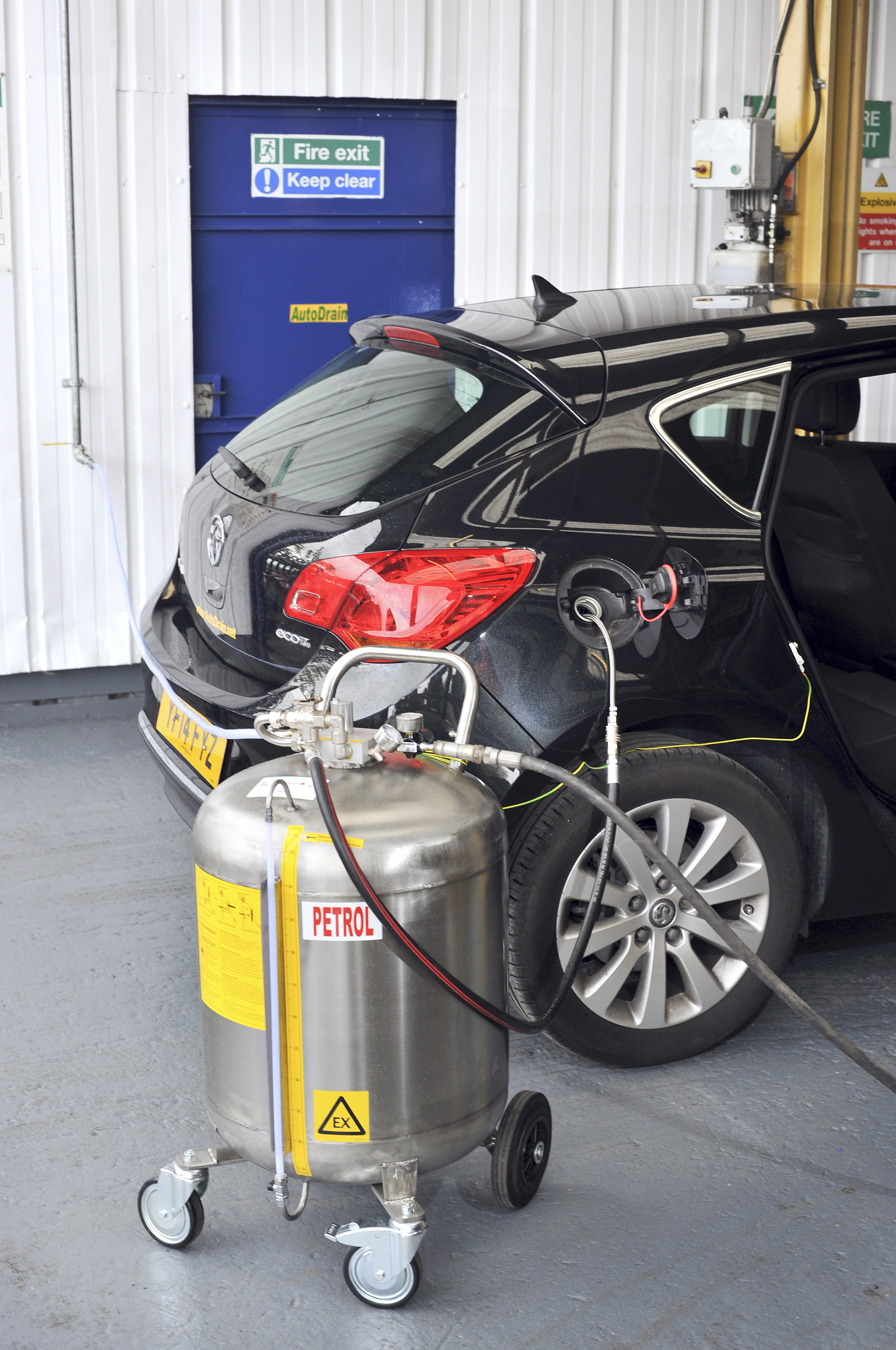 Suitable for Petrol, Diesel and Contaminated fuel