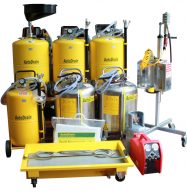 Image of AutoDrain Pacote Inicial Profissional para Desmantelamento | Concebido para poder dar início à sua atividade de descontaminação, incluindo Recuperadores em Aço Inoxidável e a eficiente Broca para Combustível com Purificadores de Combustível